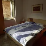 Апартаменты With Wifi - 13049 *